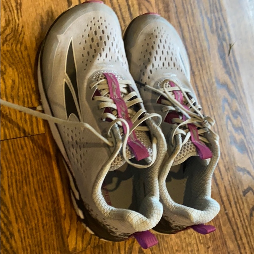 Altra Torin 4 running shoes